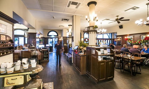 Nightcap At Belgian Beer Cafe - VIC Tourism 24