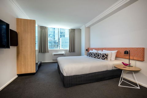 Oaks Perth Hotel - VIC Tourism 14