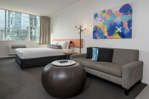 Oaks Perth Hotel - VIC Tourism 7