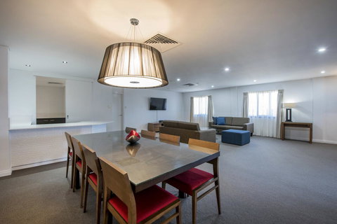 Mantra On Hay Perth - VIC Tourism 16