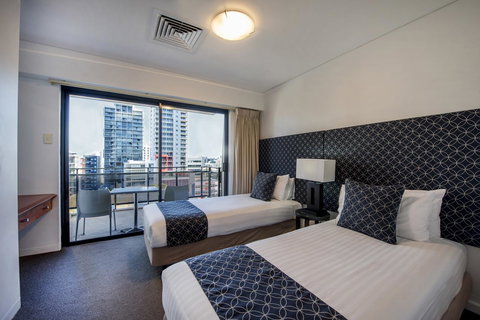 Mantra On Hay Perth - VIC Tourism 13