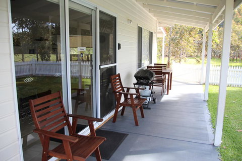 Sapphire Chalets, Augusta - VIC Tourism 8