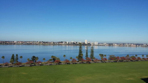 Crowne Plaza Perth, An IHG Hotel - VIC Tourism 7