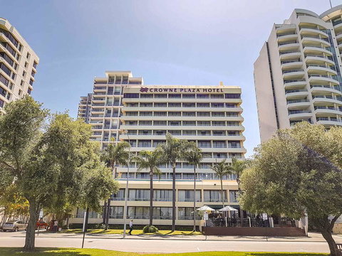 Crowne Plaza Perth, An IHG Hotel - VIC Tourism 6