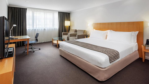 Crowne Plaza Perth, An IHG Hotel - VIC Tourism 8