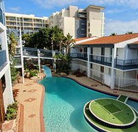 West Beach Lagoon 220 Stylish and Cozy - VIC Tourism