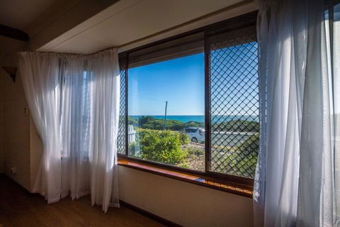 Yanchep Beach Retreat - VIC Tourism 10