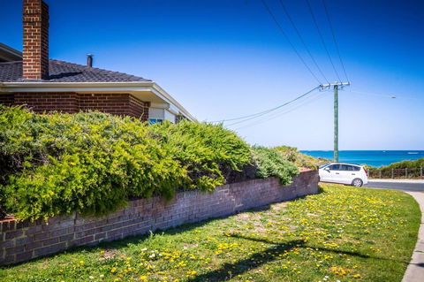 Yanchep Beach Retreat - VIC Tourism 36