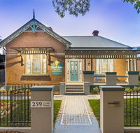 Blue Door Apartments - VIC Tourism