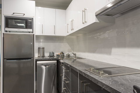 Blue Door Apartments - VIC Tourism 10