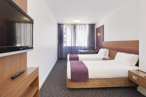 Quality Hotel Ambassador Perth - VIC Tourism 10