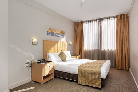 Quality Hotel Ambassador Perth - VIC Tourism 26