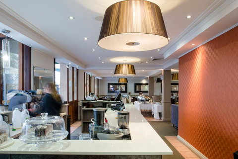 Seasons Of Perth - VIC Tourism 14