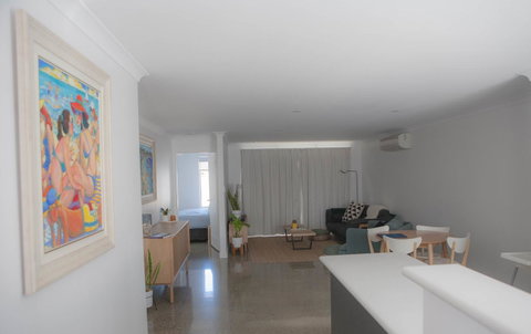 FortyTwo - Oceanside Retreat Busselton - VIC Tourism 30
