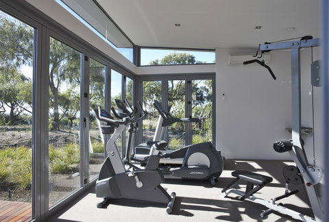 Aqua Resort Busselton - VIC Tourism 6