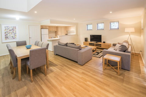 Cape View Beach Resort - VIC Tourism 6