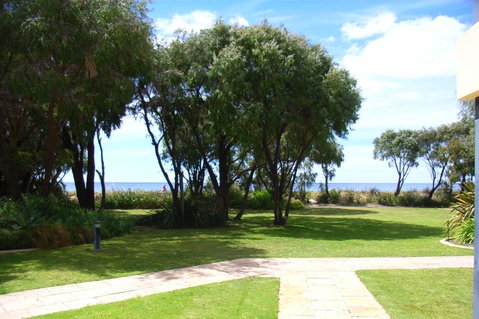Cape View Beach Resort - VIC Tourism 43