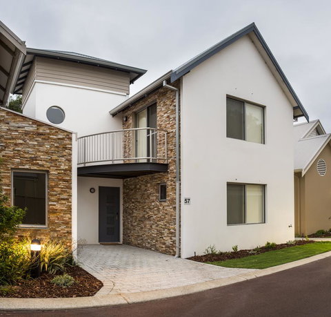 Cape View Beach Resort - VIC Tourism 31