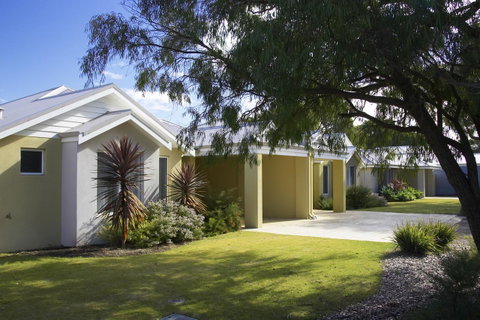 Cape View Beach Resort - VIC Tourism 30