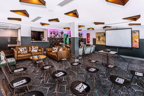 Rydges Perth Kings Square - VIC Tourism 15