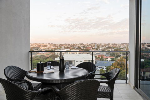 Ramada By Wyndham VetroBlu Scarborough Beach - VIC Tourism 6