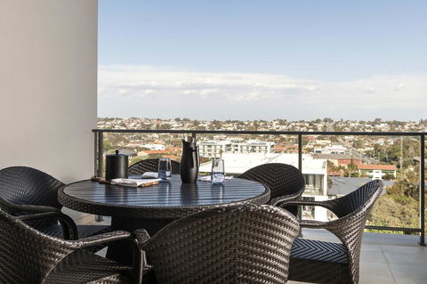 Ramada By Wyndham VetroBlu Scarborough Beach - VIC Tourism 9