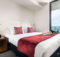 Ramada by Wyndham VetroBlu Scarborough Beach - VIC Tourism