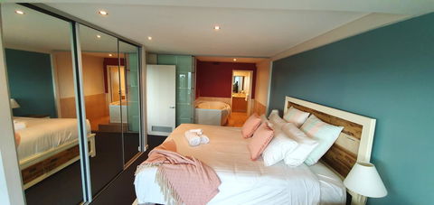 Ocean View-breath Taking Views, Amazing Facilities - VIC Tourism 5