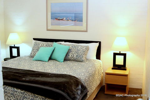 Mollymook Cove Apartments - VIC Tourism 31