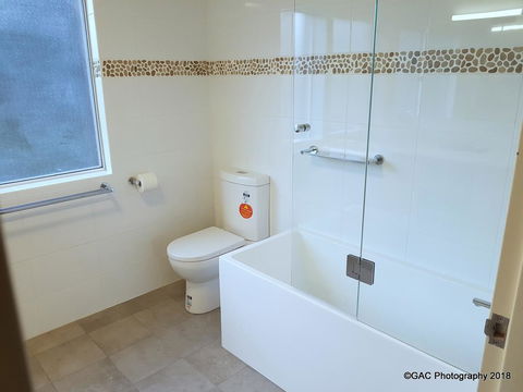 Mollymook Cove Apartments - VIC Tourism 27
