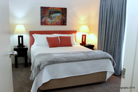 Mollymook Cove Apartments - VIC Tourism 4