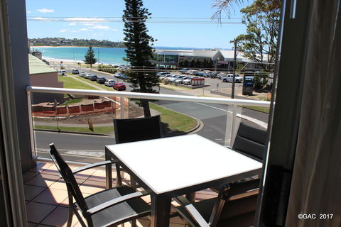 Mollymook Cove Apartments - VIC Tourism 7