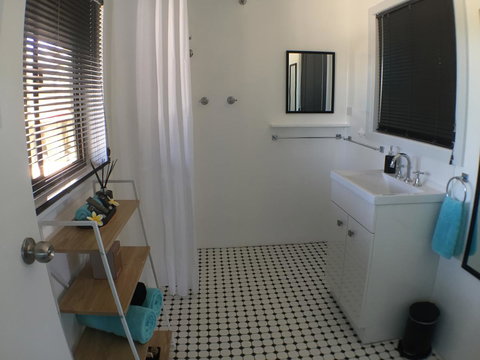 High Tide At Emerald - VIC Tourism 7