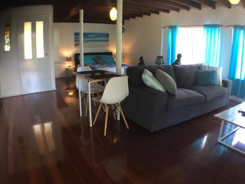 High Tide At Emerald - VIC Tourism 10