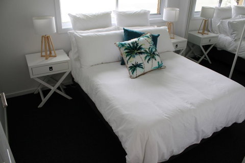 Ocean Breeze At Caba - VIC Tourism 15