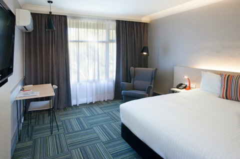Ibis Styles Tamworth - VIC Tourism 0