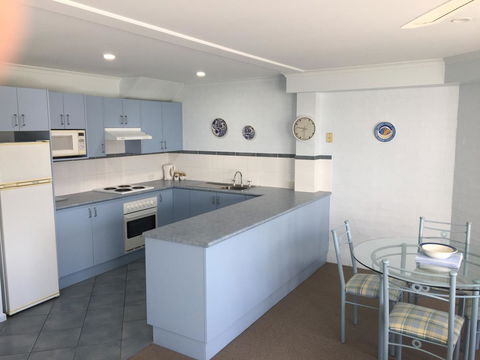 Breakers Apartments - VIC Tourism 8