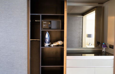 Hyatt Regency Sydney - VIC Tourism 8