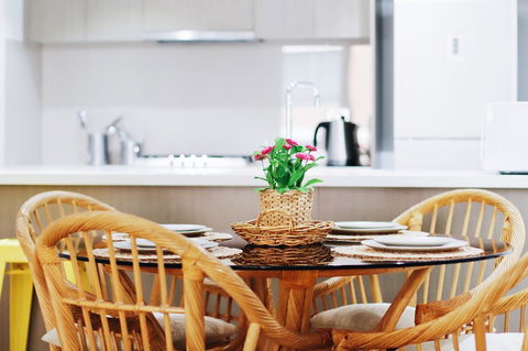 Modern & Cosy 2-Bedroom Apartment Hornsby - VIC Tourism 7