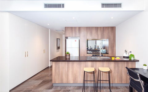 DD Apartments On Day - VIC Tourism 10