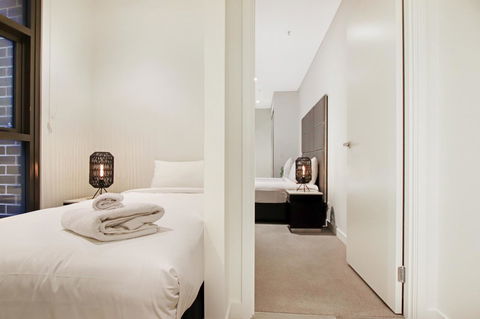 DD Apartments On Day - VIC Tourism 6