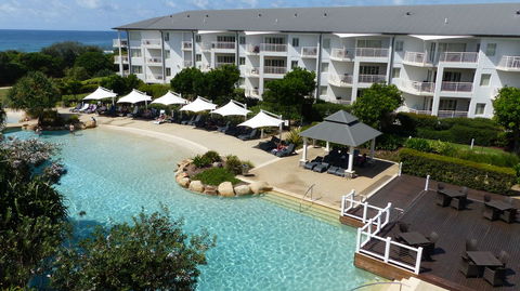 SaltBeach2302 - VIC Tourism 2