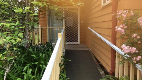 Little Gem - VIC Tourism 1