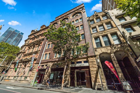 YEHS Hotel Sydney QVB - VIC Tourism 1