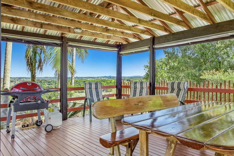 Byron Hinterland Villas - VIC Tourism 1