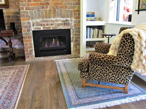 Apple Tree Cottage - VIC Tourism 18
