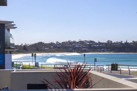 Beachfront 2 - VIC Tourism 6