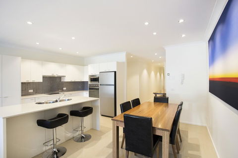 Beachfront 2 - VIC Tourism 8