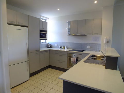 Pacific Marina Apartments - VIC Tourism 9