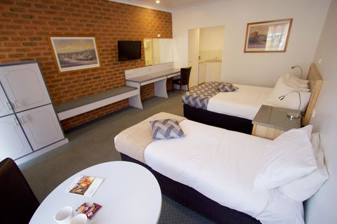 Albury Paddlesteamer Motel - VIC Tourism 36